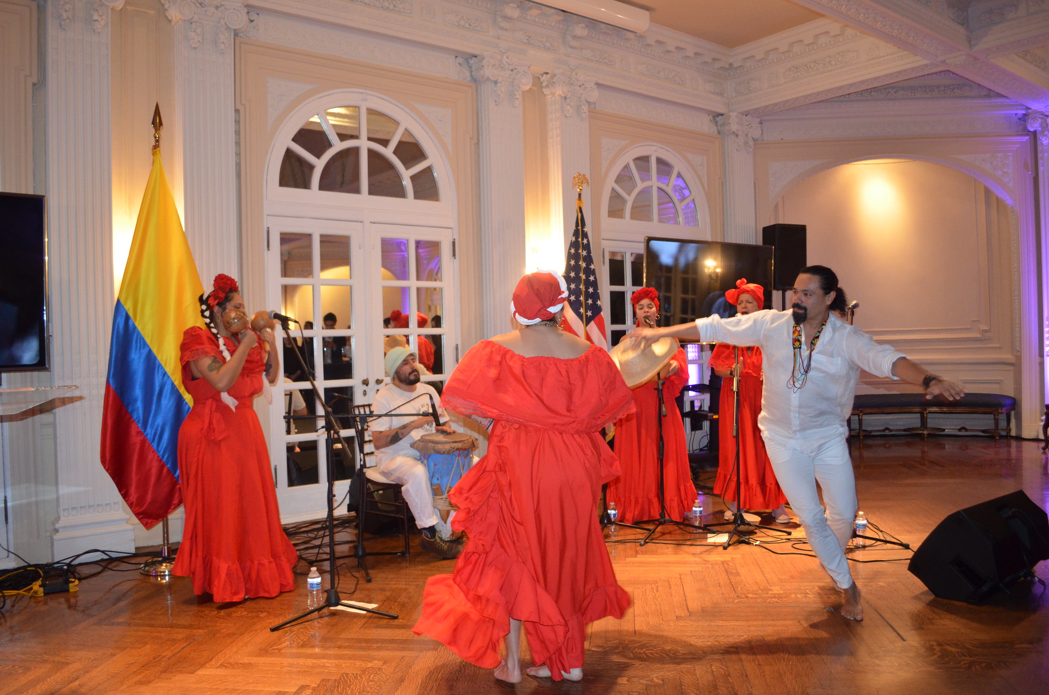 Una noche de bullerengue en Washington con Bulla en el barrio