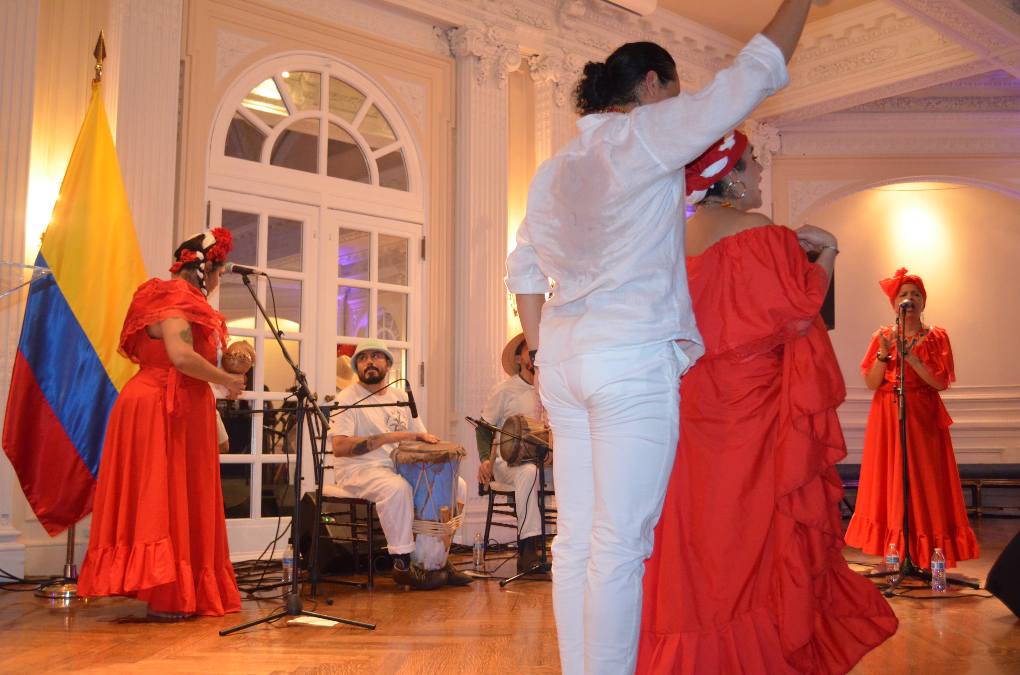 Una noche de bullerengue en Washington con Bulla en el barrio