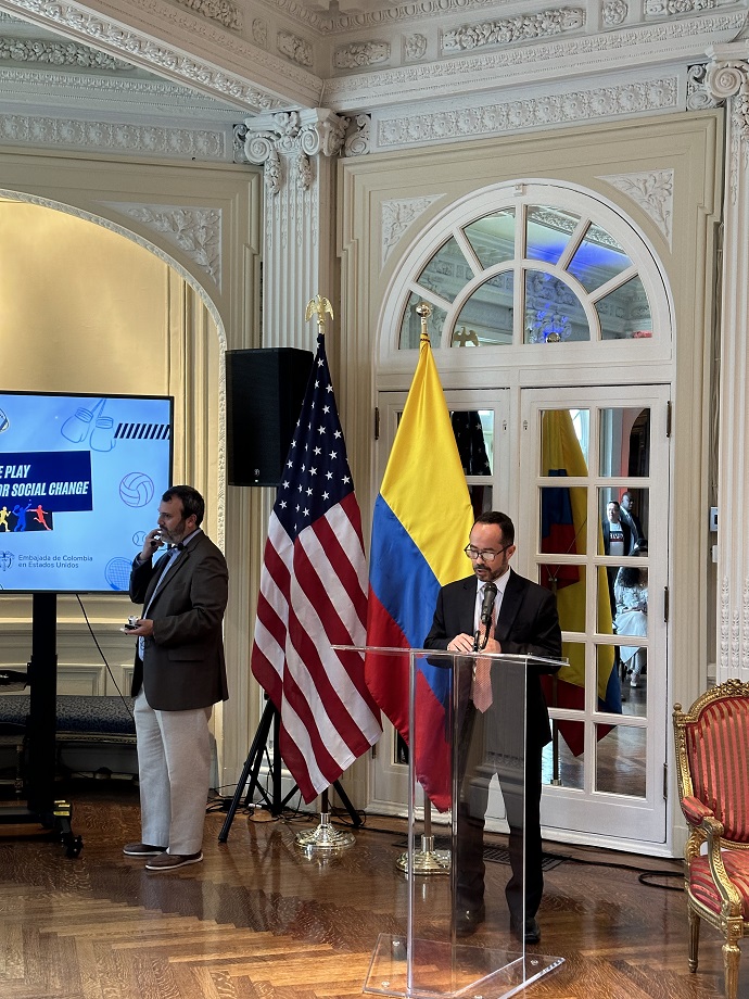 El deporte como puente de desarrollo social: Panel académico y Fan Fest previo al partido amistoso Colombia vs EE.UU. en Washington D.C.