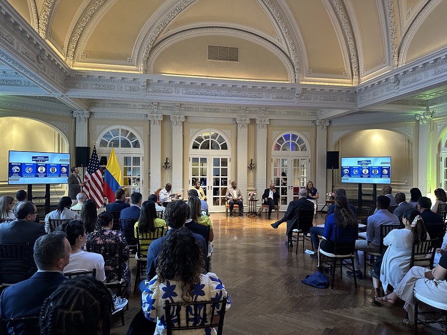 El deporte como puente de desarrollo social: Panel académico y Fan Fest previo al partido amistoso Colombia vs EE.UU. en Washington D.C.