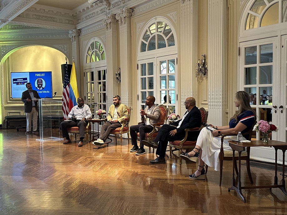 El deporte como puente de desarrollo social: Panel académico y Fan Fest previo al partido amistoso Colombia vs EE.UU. en Washington D.C.