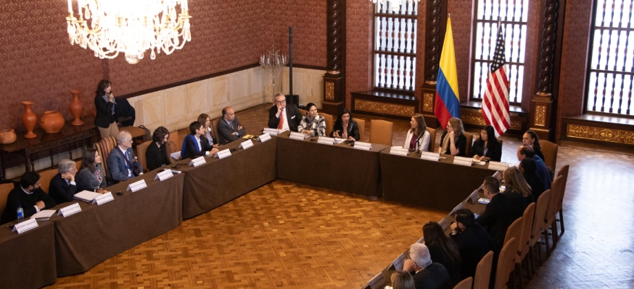 Representantes de la Cancillería y de la Red de Diplomacia de Reasentamiento dialogaron sobre el desafío de la migración y la cooperación para lograr que sea segura y ordenada