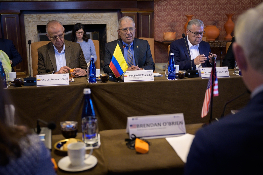 Colombia recibe a delegación bipartidista del Congreso de los Estados Unidos